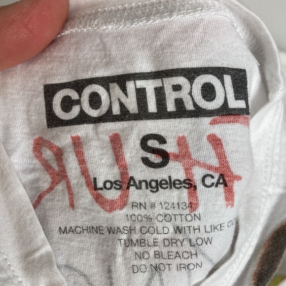 Keith Urban defying gravity Tshirt - Picture 3 of 4